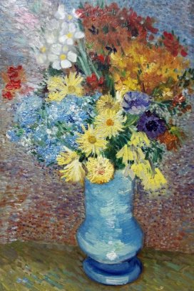  ‘Vase with Daisies and Anemones’, created by Vincent van Gogh in 1887